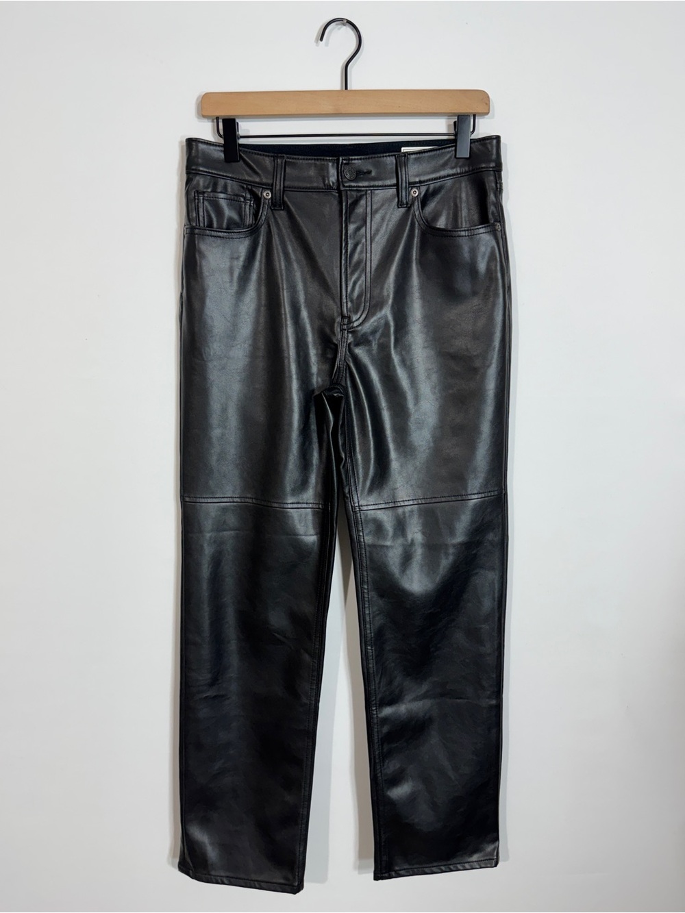WP21 {GAP} "Cheeky Straight High Rise" Black Faux Leather Dress Pants